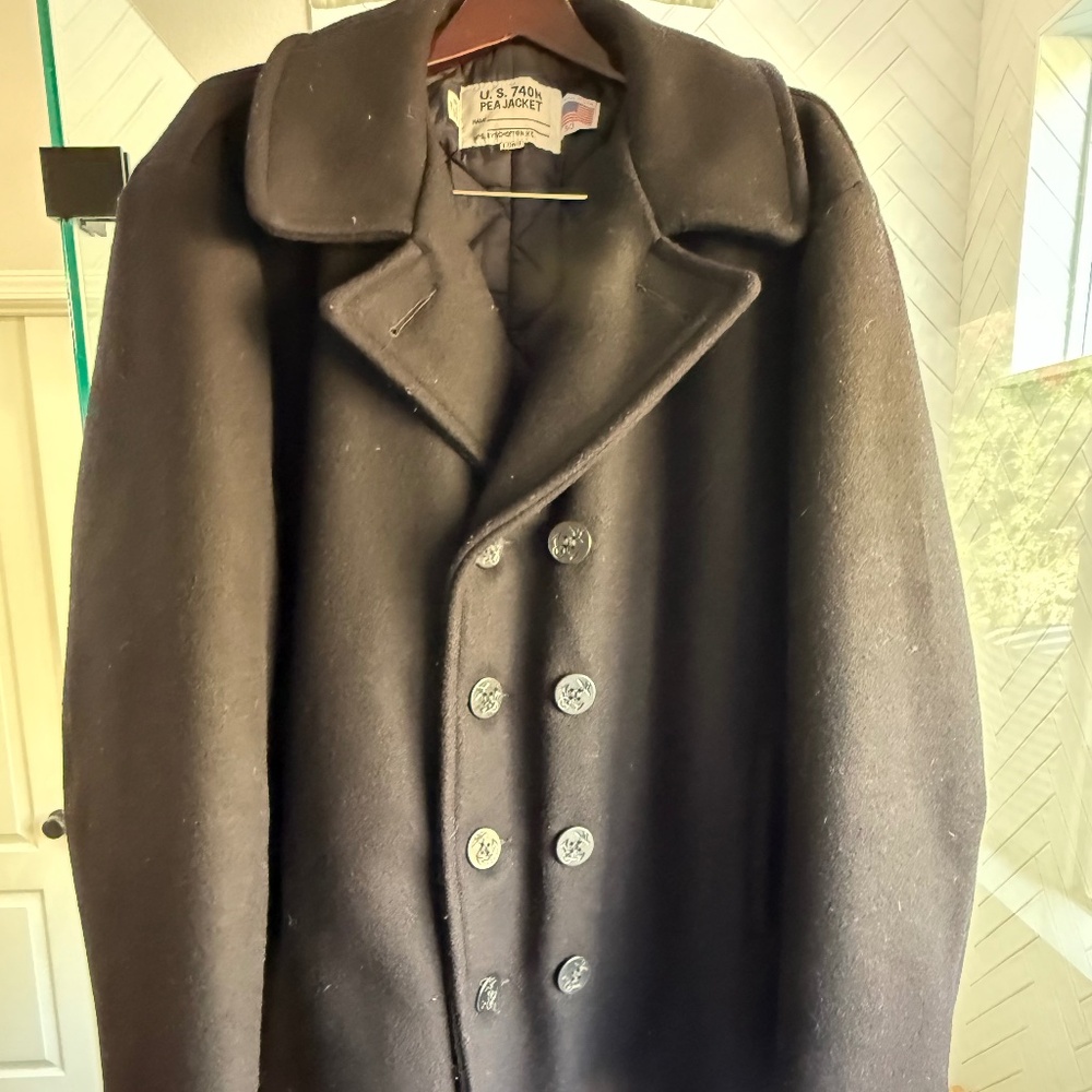 Pea jacket